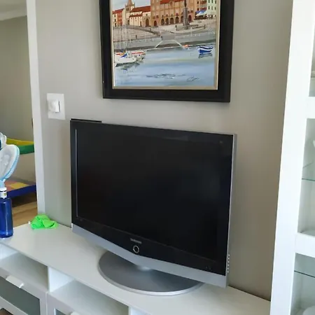 La 10 Nuevo Apartment Gijon